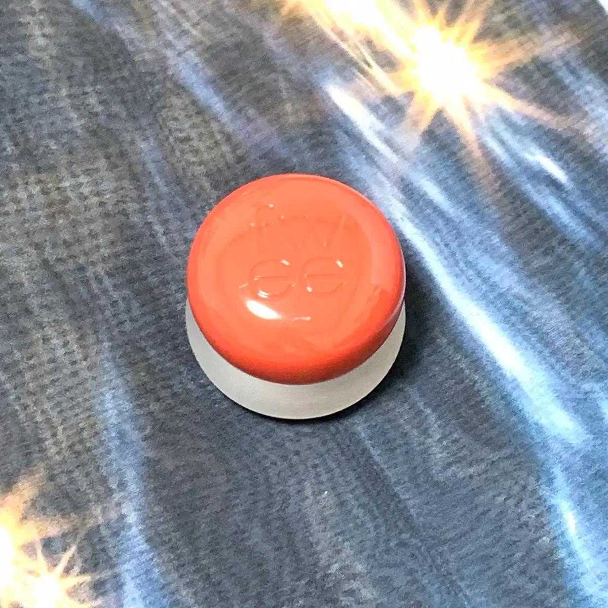 thumbnail-0